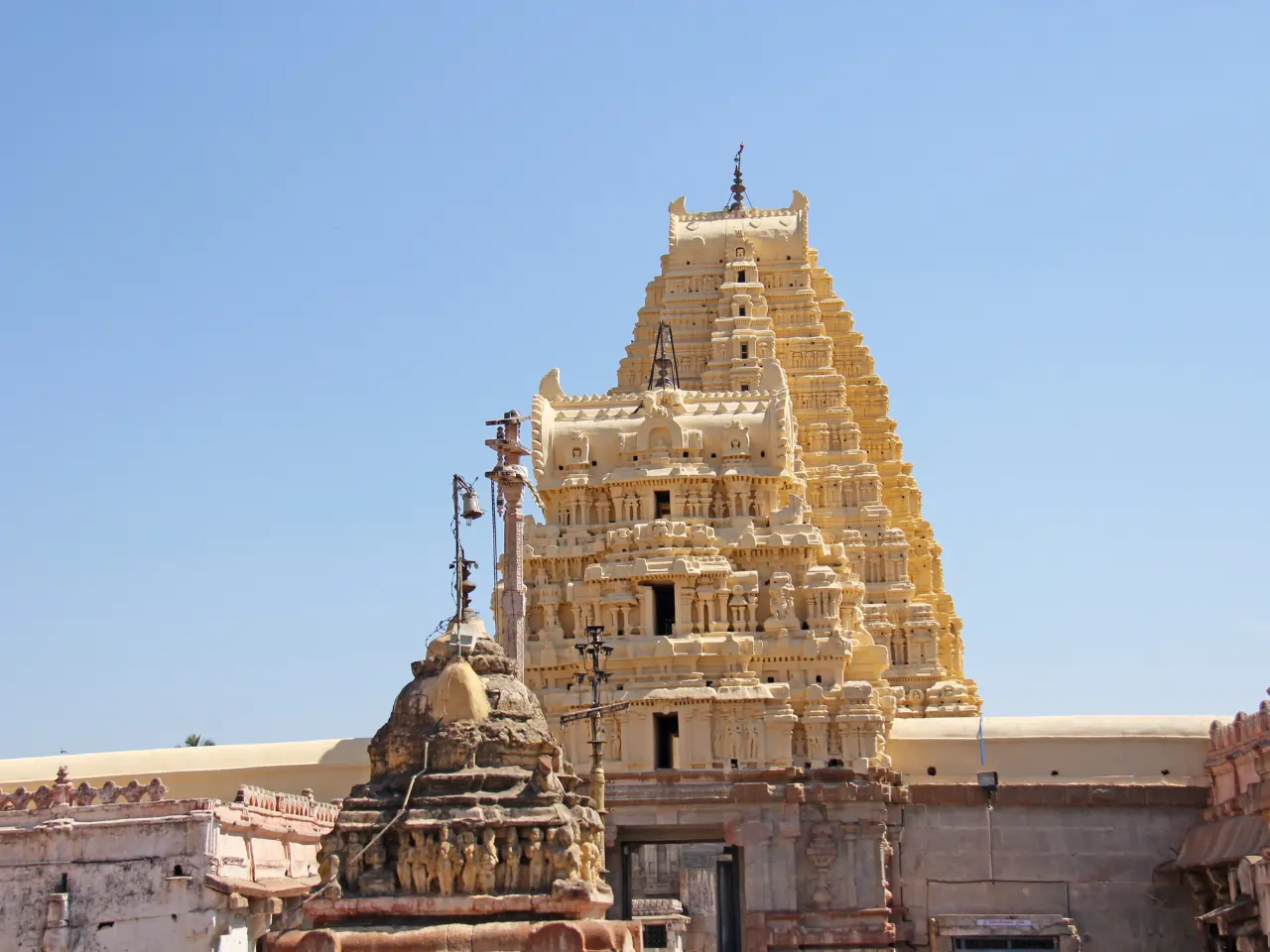 Athani Taxi Service image