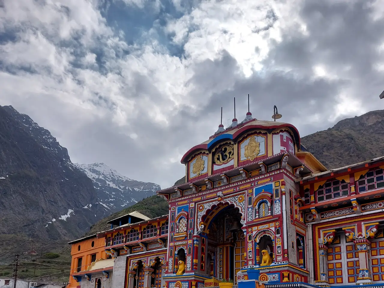 Explore Badrinath Cab Service in Badrinath