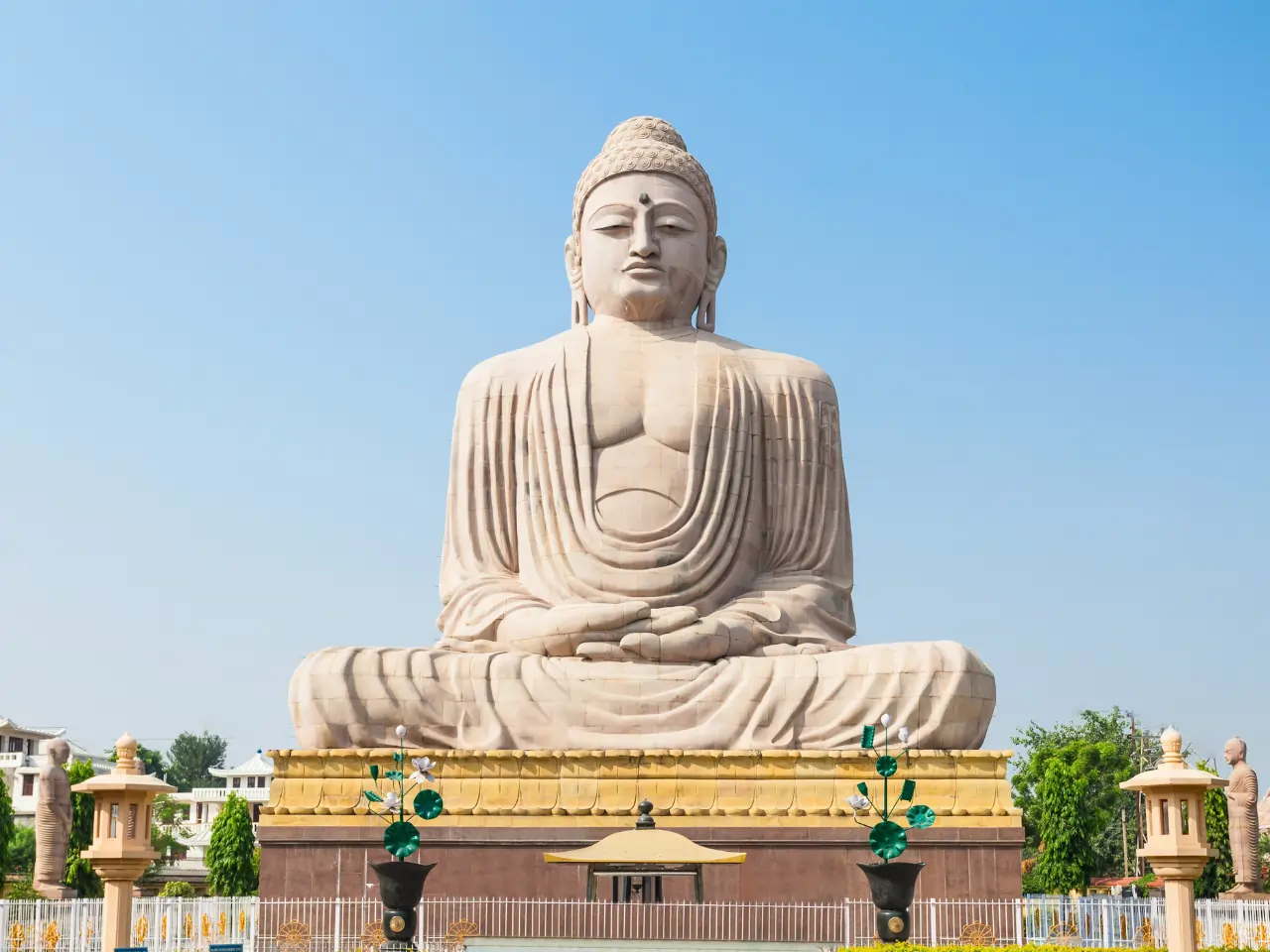 Bodh Gaya Taxi Service image