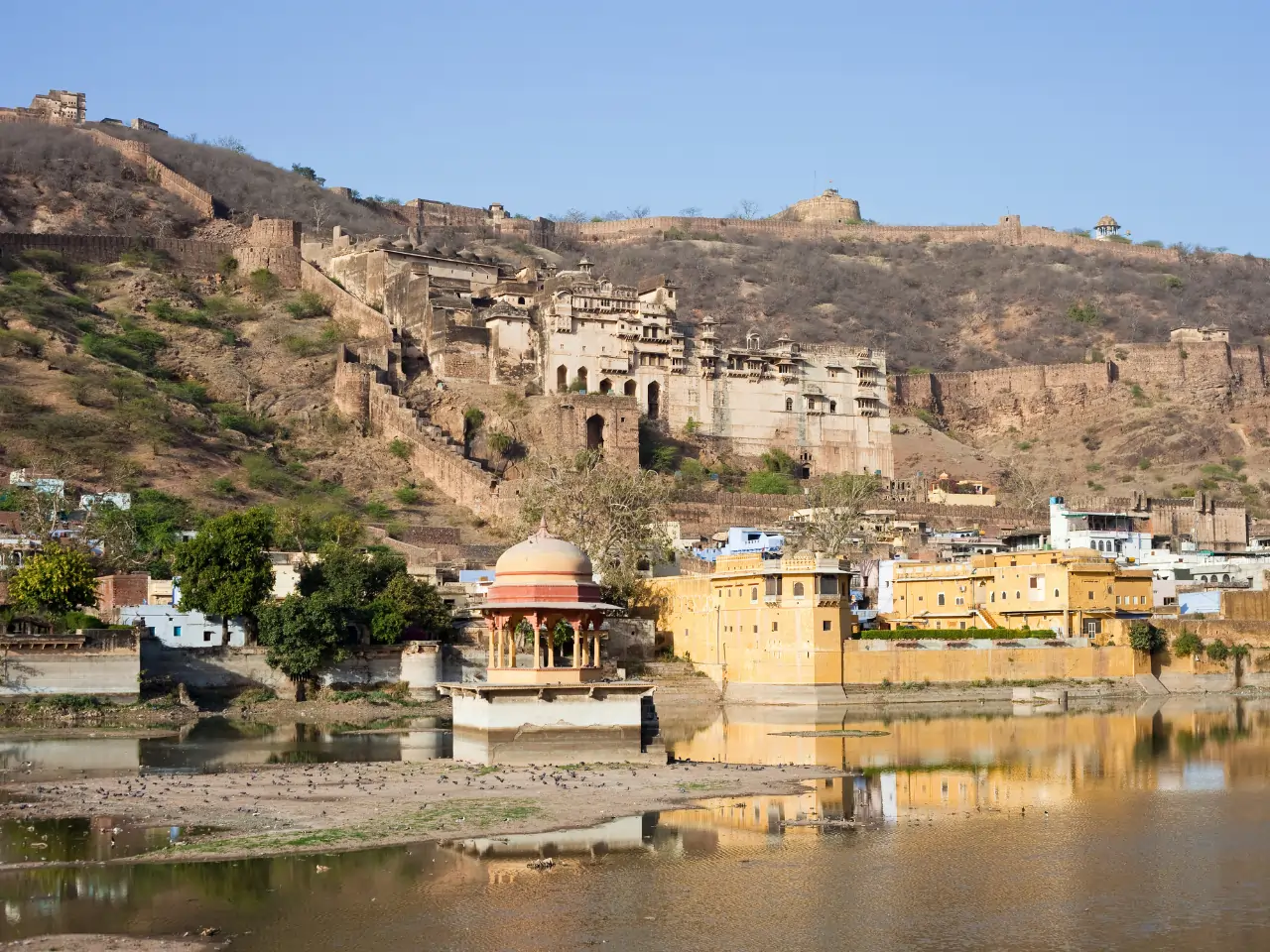 Bundi Taxi Service image