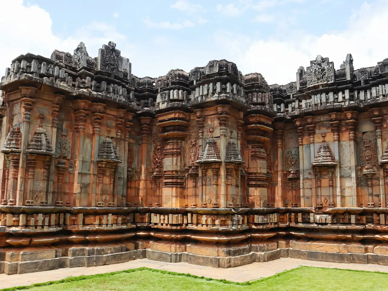 Dharwad Taxi Service image