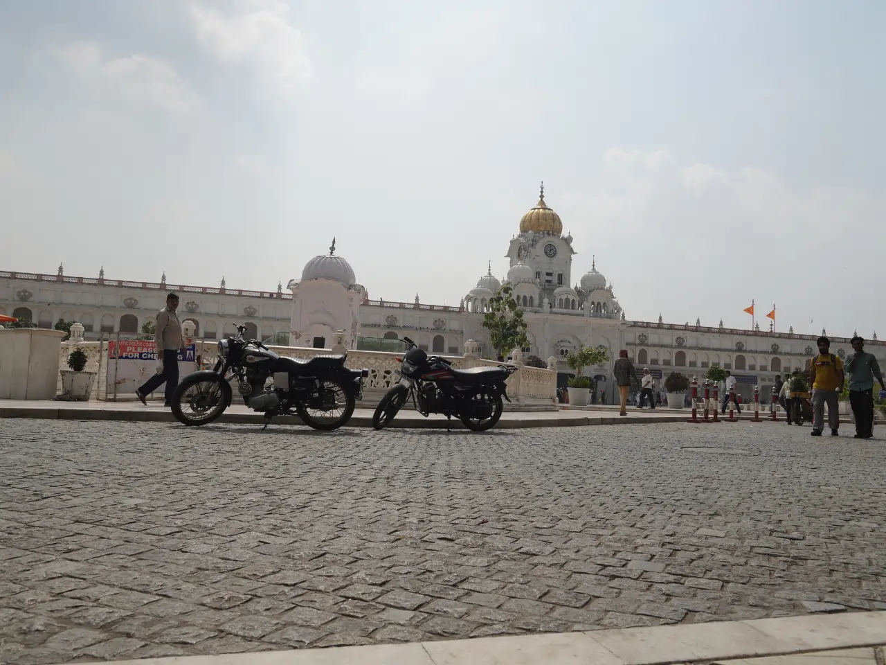 Mukerian Taxi Service image