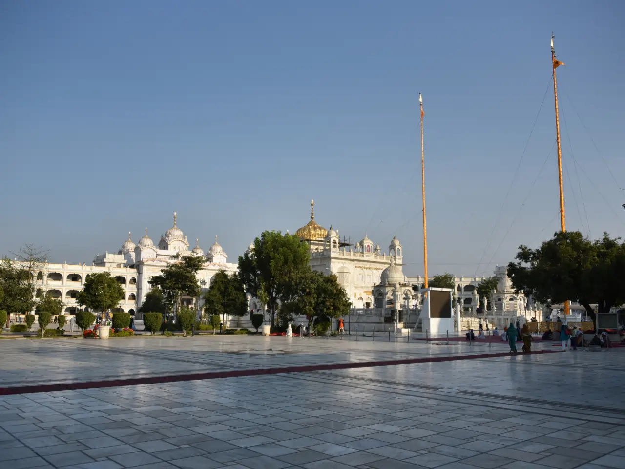 Nanded Taxi Service image