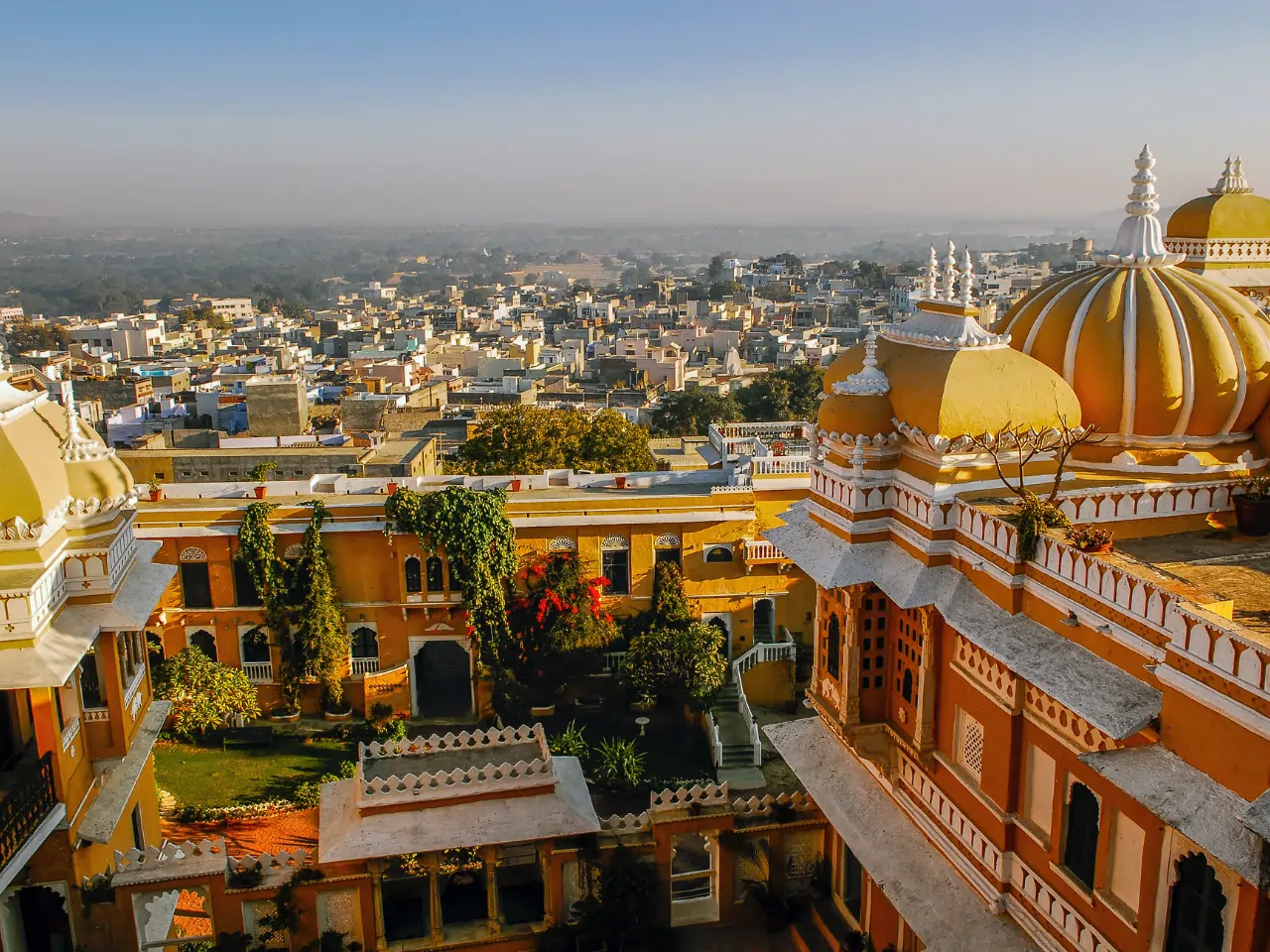 Visit Deogarh Taxi Services in Deogarh